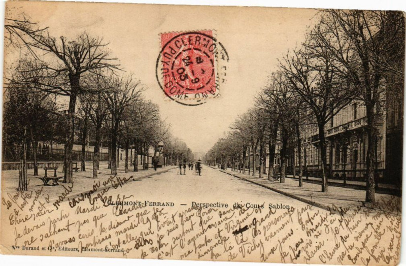 Carte postale ancienne Clermont-Ferrand - Derspective du Cours Sablon à Clermont-Ferrand