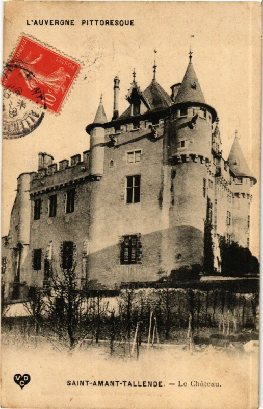 Carte postale ancienne Auvergne - St-Amant Tallende - Le Chateau à Tallende