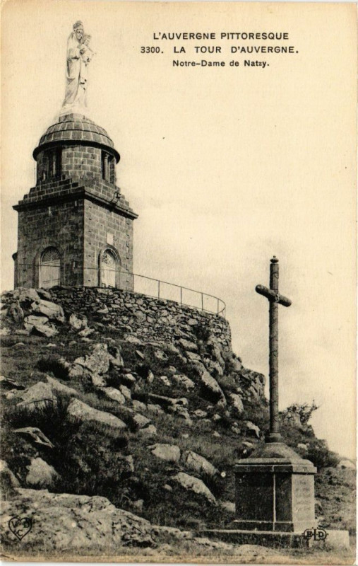 Carte postale ancienne La Tour-d'Auvergne-N.-D. de Natzy à La Tour-d'Auvergne
