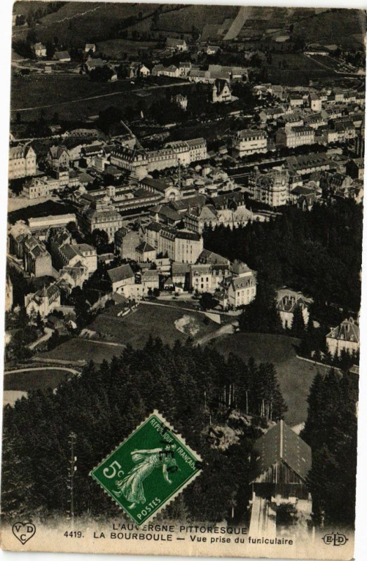 Carte postale ancienne La Bourboule-Vue prise du funiculaire à La Bourboule
