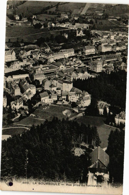 Carte postale ancienne La Bourboule-Vue prise du funiculaire à La Bourboule