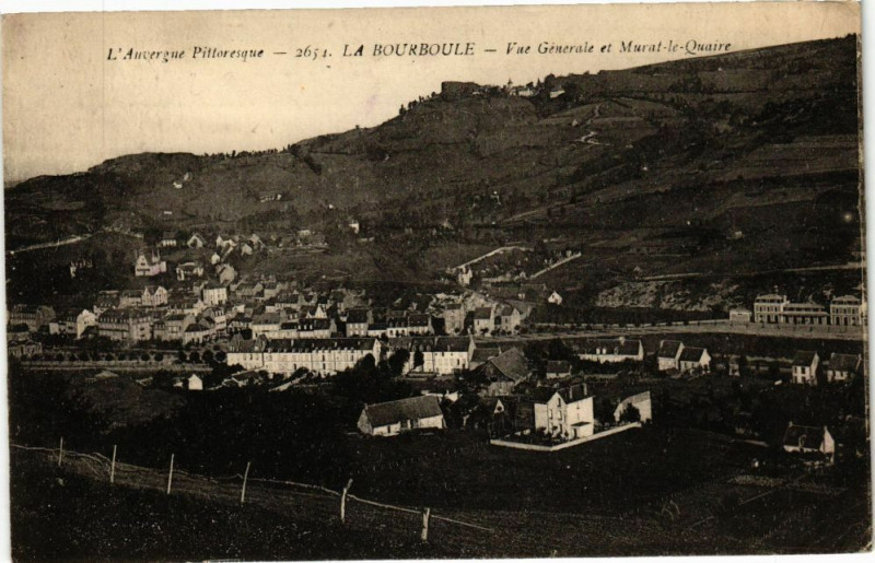 Carte postale ancienne La Bourboule-Vue générale et Murat-le-Quaire à Murat-le-Quaire