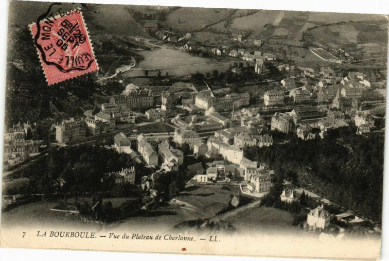 Carte postale ancienne La Bourboule-Vue du Plateau de Charlanne à La Bourboule