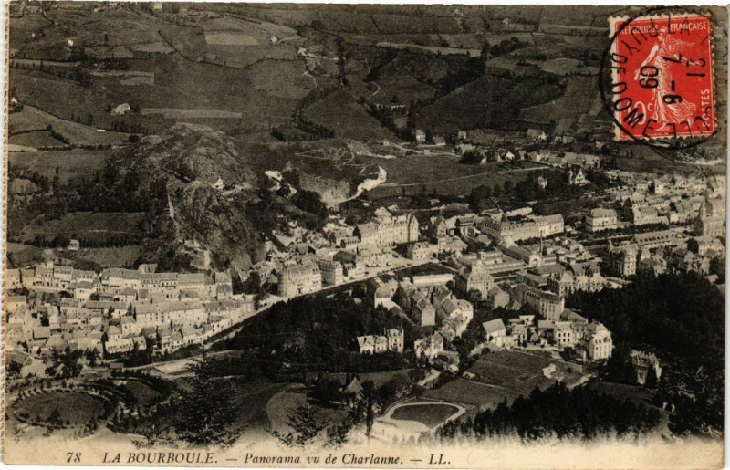 Carte postale ancienne La Bourboule-Panorama vu de Charlanne à La Bourboule