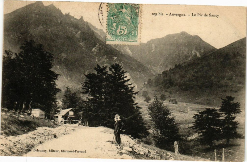 Carte postale ancienne Auvergne - Le Pic de Sancy