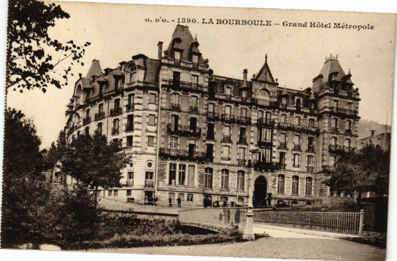 Carte postale ancienne La Bourboule - Grand Hotel Metropole à La Bourboule