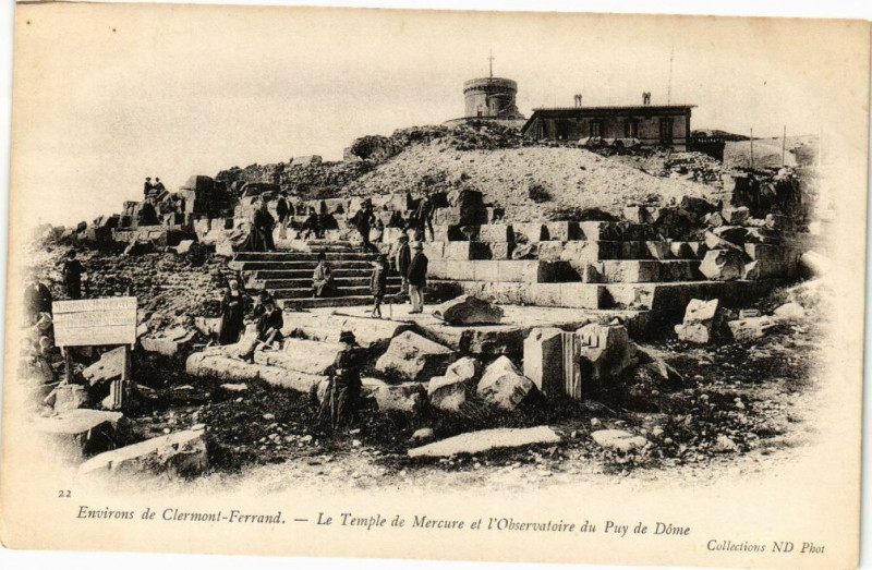 Carte postale ancienne Env. de Clermont-Ferrand-Le Temple de Mercure et l'Observatoire à Clermont-Ferrand
