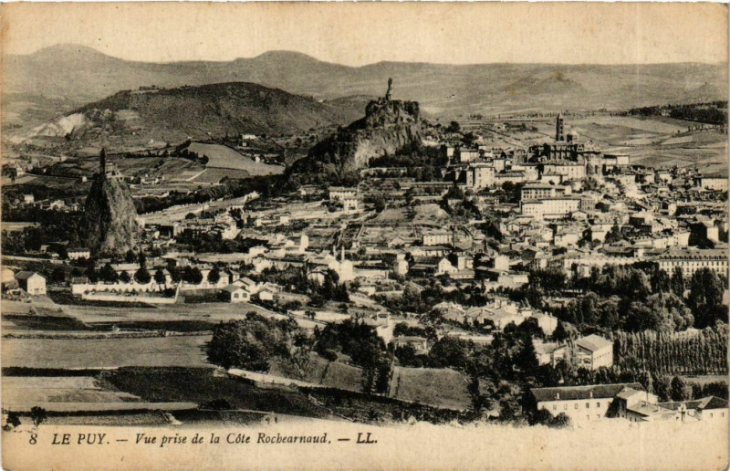 Carte postale ancienne Le Puy Vue prise de la Cote Rochearnaud