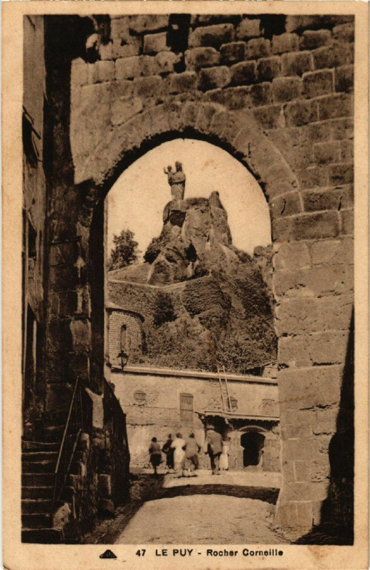 Carte postale ancienne Le Puy - Rocher Corneille