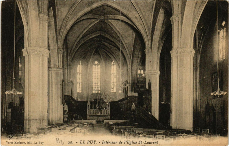 Carte postale ancienne Le Puy - Interieur de l'Eglise Saint-Laurent
