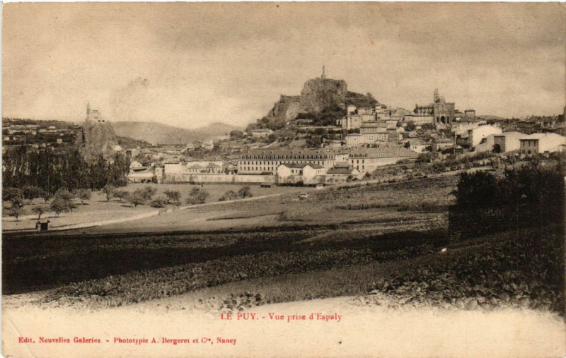 Carte postale ancienne Le Puy - Vue prise d'Espaly