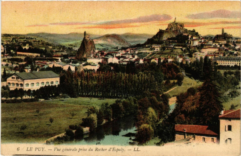 Carte postale ancienne Le Puy - Vue generale prise du Rocher d'Espaly