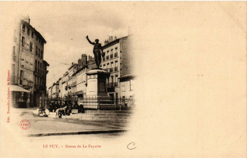 Carte postale ancienne Le Puy - Statue de La Fayette