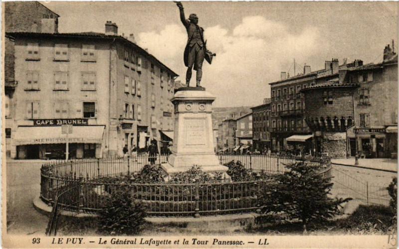 Carte postale ancienne Le Puy - Le General Lafayette et la Tour Panessac