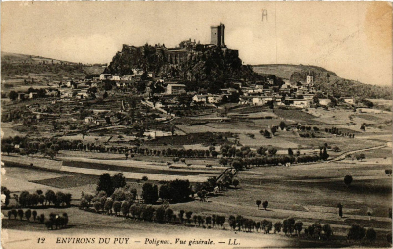 Carte postale ancienne Environs du Puy - Polignac, Vue generale à Polignac