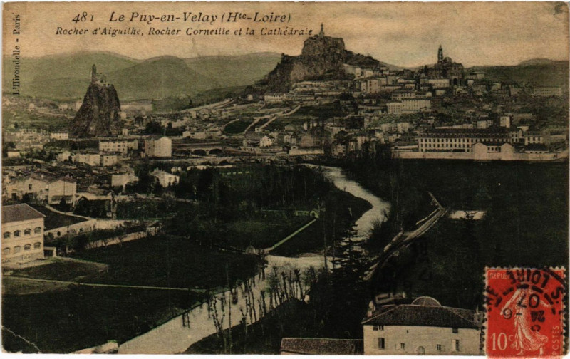 Carte postale ancienne Le Puy-en-Velay (Hte-Loire) -Rocher d'Aiguilhe, Rocher Corneille à Aiguilhe