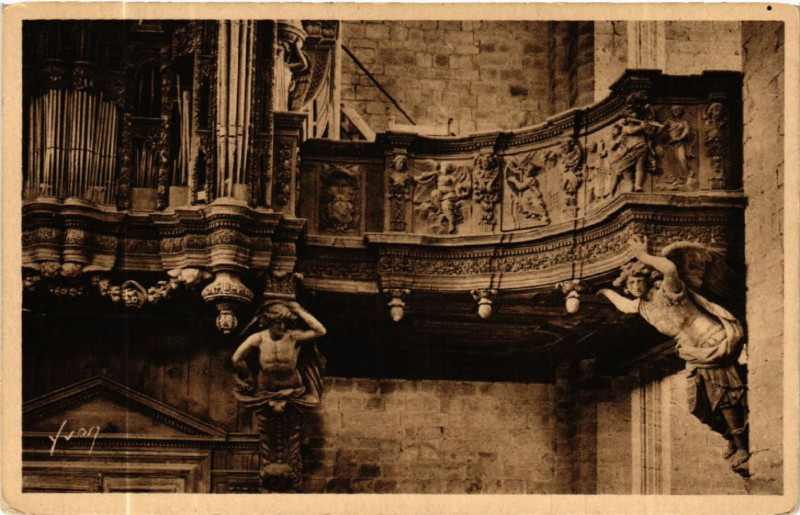 Carte postale ancienne La Chaise-Dieu (Hte-Loire) - Detail du buffet d'orgues 1674 de à La Chaise-Dieu