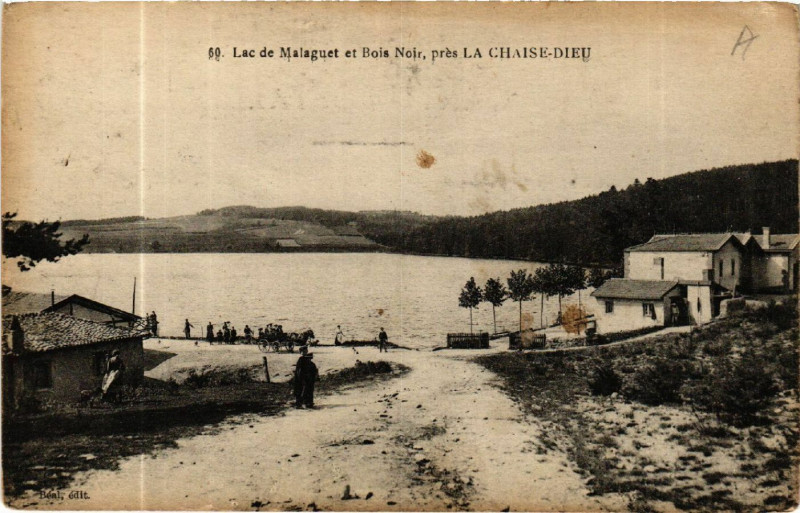 Carte postale ancienne Lac de Malaguet et Bois Noir Pres La Chaise-Dieu à La Chaise-Dieu