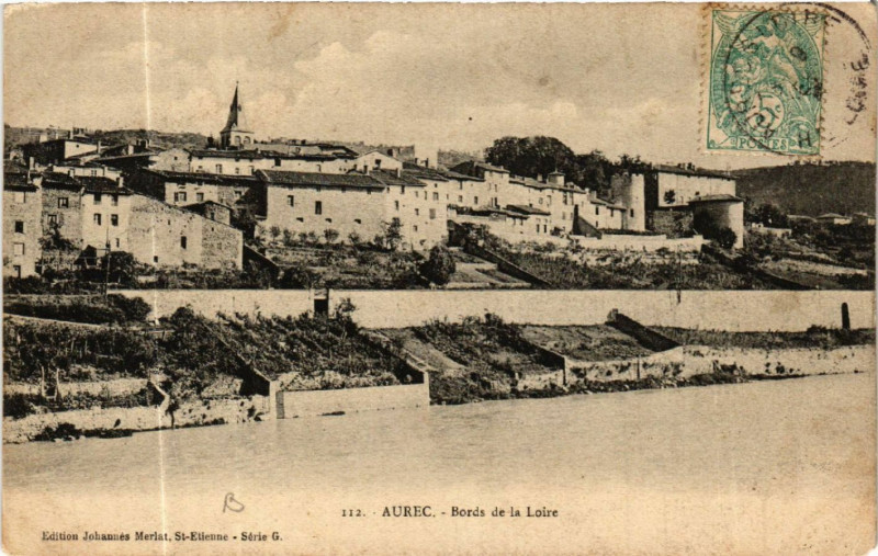 Carte postale ancienne Aurec - Bords de la Loire