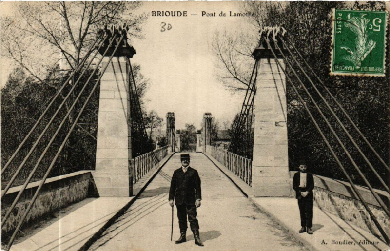 Carte postale ancienne Brioude - Pont de Lamothe à Brioude