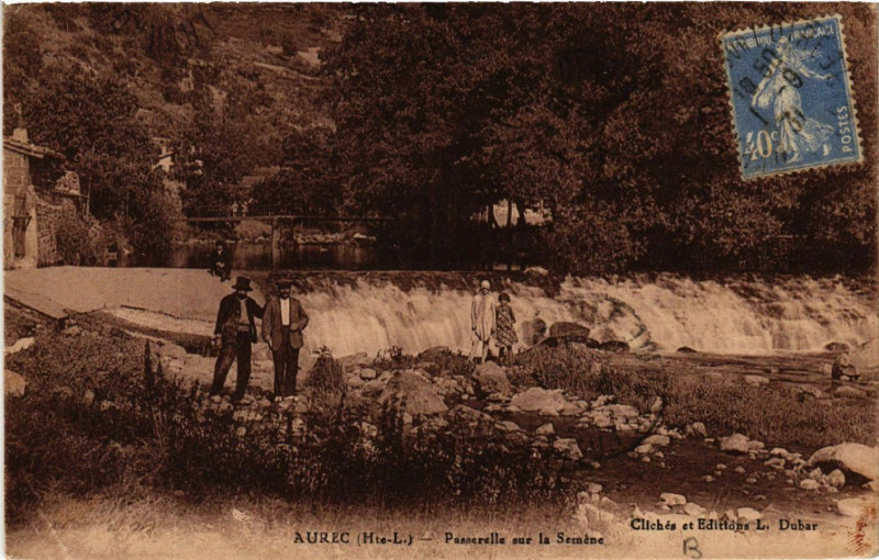 Carte postale ancienne Aurec (Hte-L.) - Passerelle sur la Semene