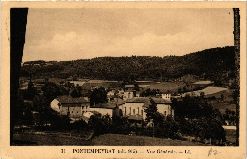 Carte postale ancienne Pontempeyrat (alt 915 m) - Vue General
