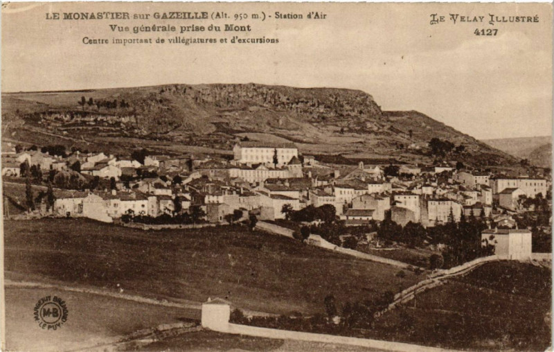 Carte postale ancienne Le Monastier-sur-Gazeille (Alt 950 m) Station d'Air Vue générale au Monastier-sur-Gazeille