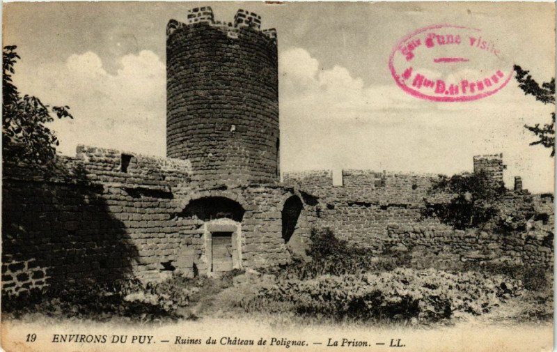 Carte postale ancienne Env. du Puy - Ruines du Chateau de Polignac - La Prison à Polignac