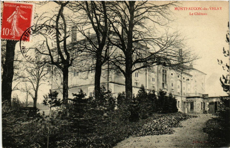 Carte postale ancienne Montfaucon - du-Velay - Le Chateau