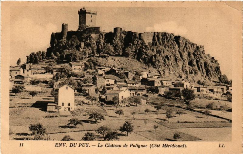 Carte postale ancienne Env. du Puy - Chateau de la Voute Polignac (Cote Meridional) à Polignac