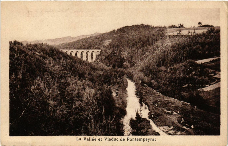 Carte postale ancienne La Vallée et Viaduc de Pontempeyrat