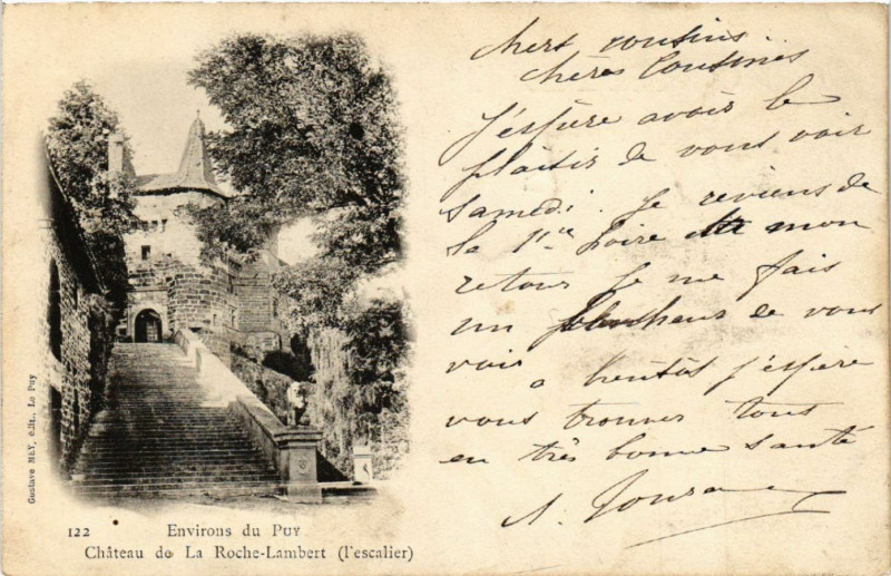 Carte postale ancienne Env. du Puy - Chateau de la Roche-Lambert (l'escalier)