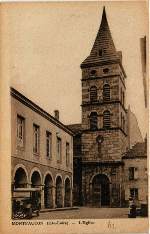 Carte postale ancienne Montfaucon (Hte-Loire) - L'Eglise