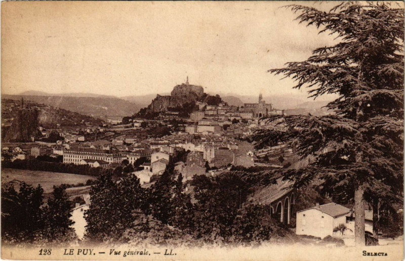 Carte postale ancienne Le Puy - Vue générale