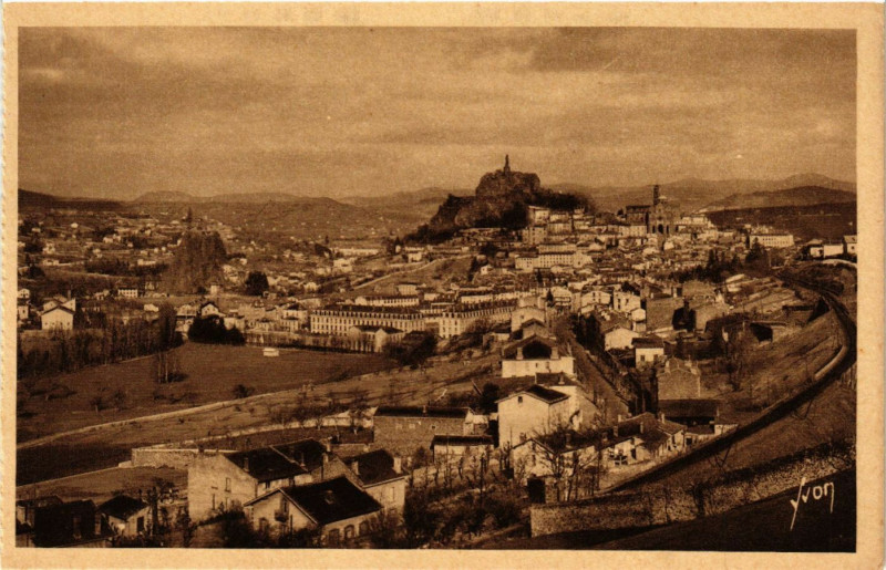 Carte postale ancienne Le Puy - Vue générale