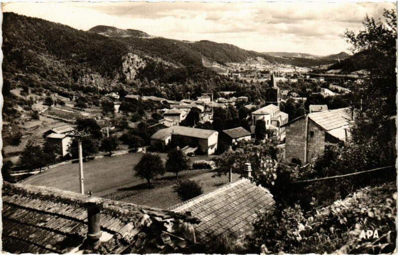 Carte postale ancienne Vorey-sur-Arzon - Vue générale à Vorey
