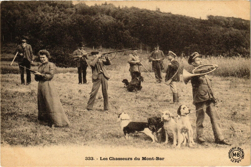 Carte postale ancienne Les chasseurs du mont bar