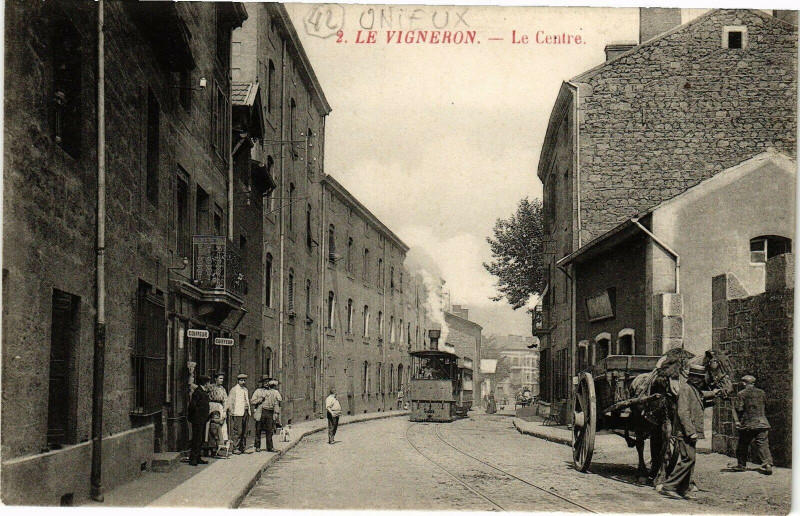 Carte postale ancienne Le vigneron - Le centre
