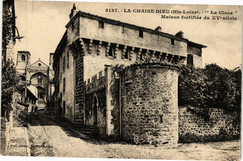Carte postale ancienne L'Auvergne Pittoresque Le Ligne de la Chaise-Dieu au Merle à La Chaise-Dieu