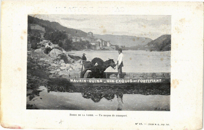 Carte postale ancienne Bords de la Loire - Un moyen de transport