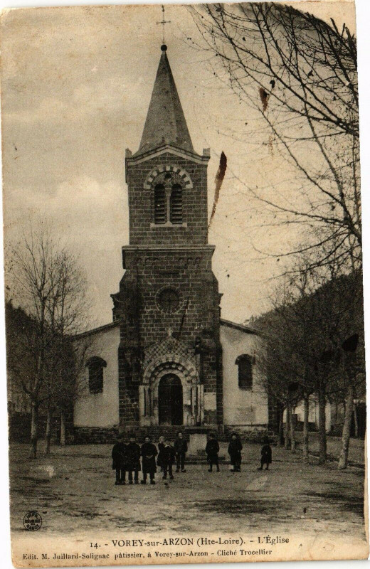 Carte postale ancienne Vorey-sur-Arzon (Hte-Loire) - L'Eglise à Vorey
