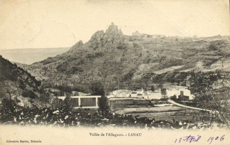 Carte postale ancienne Vallée de l' Allagnon - Lanau