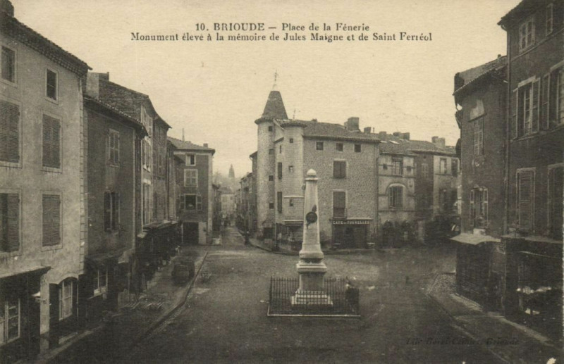 Carte postale ancienne Le Chambon de Tenze - L'Eglise Catholique.