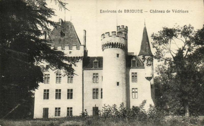 Carte postale ancienne Env. de Brioude - Chateau de Vedrines à Brioude