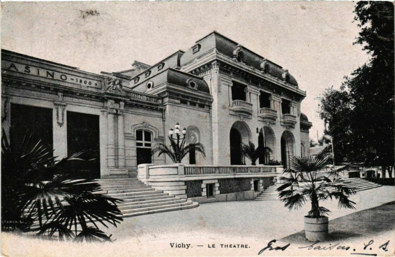 Carte postale ancienne Vichy Le Theatre à Vichy