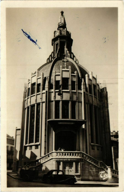 Carte postale ancienne Vichy L'Eglise Sainte Blaise à Vichy