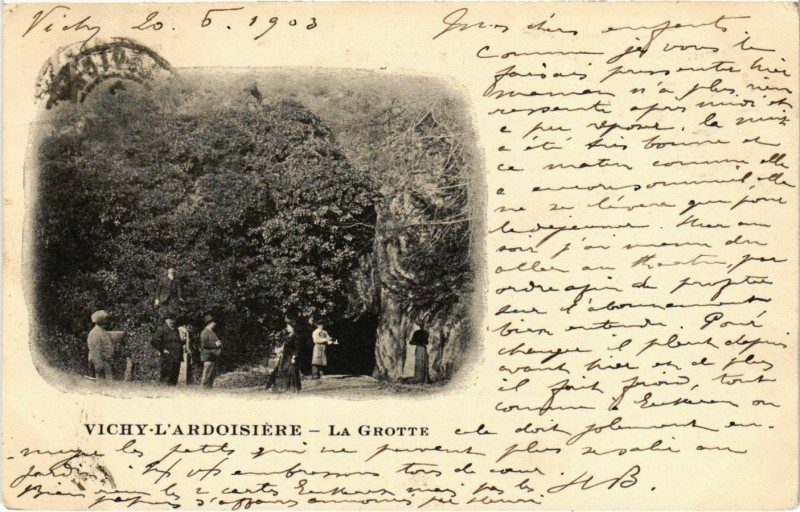 Carte postale ancienne Vichy L'Ardoisiére La Grotte à Vichy