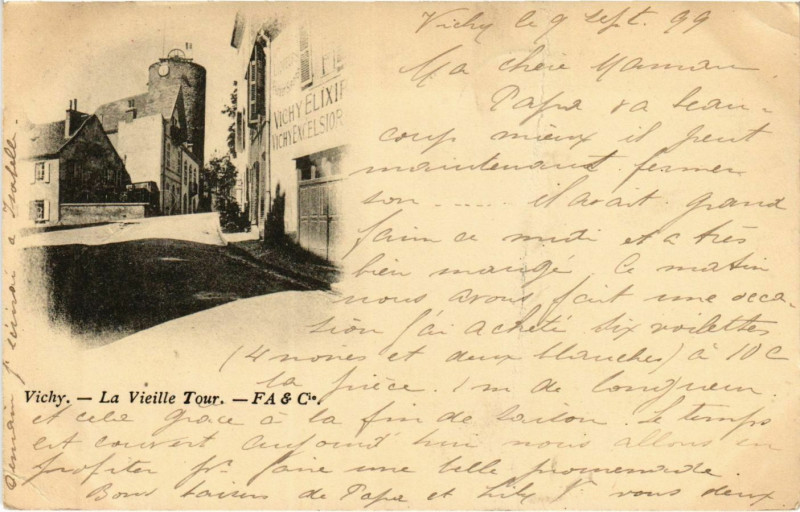 Carte postale ancienne Vichy La Vieille Tour à Vichy