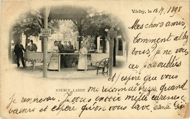 Carte postale ancienne Vichy Source Lardy à Vichy