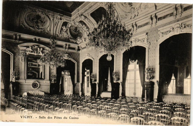 Carte postale ancienne Vichy Salle des Fétes du Casino à Vichy